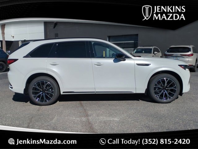 2026 Mazda CX-70 Premium Package's photo