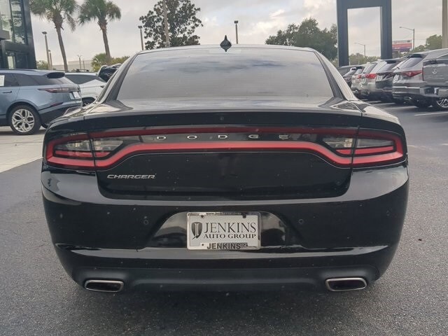 2023 Dodge Charger SXT photo 3