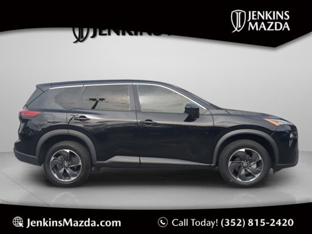 Used 2024 Nissan Rogue SV SUV