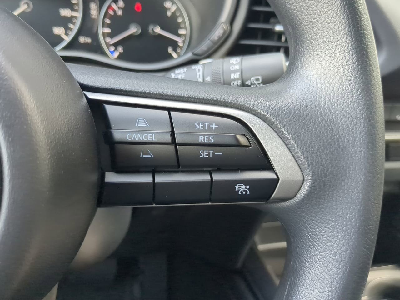 2026 Mazda CX-30 S - Photo 18
