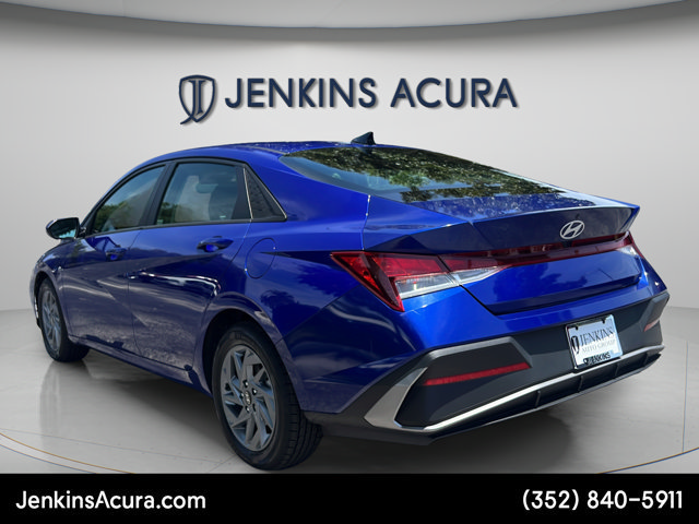 Used 2024 Hyundai Elantra SEL Sedan