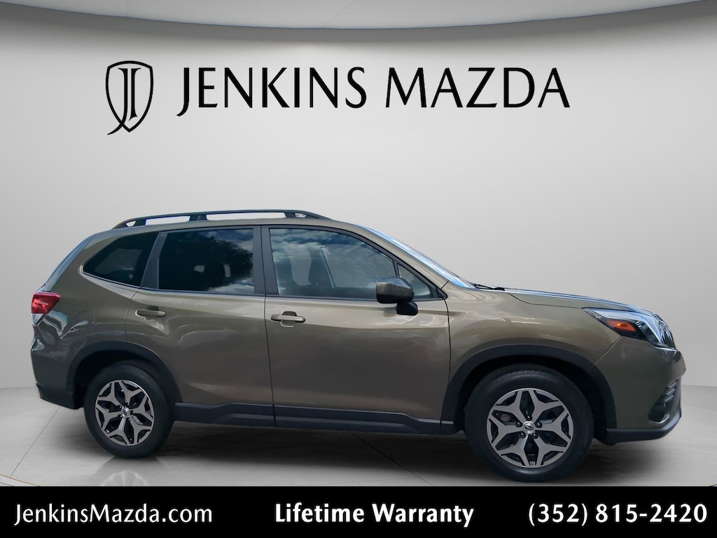 Used 2023 Subaru Forester Premium SUV