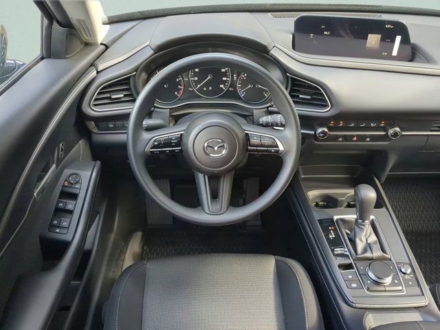 2026 Mazda CX-30 S - Photo 11