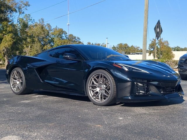 2023 Chevrolet Corvette Z06 3LZ Coupe photo 2