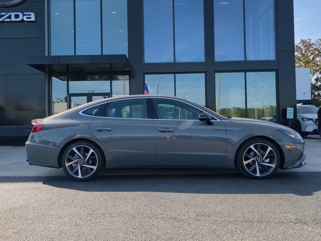 Used 2022 Hyundai Sonata SEL Plus with VIN KMHL44J29NA235213 for sale in Ocala, FL