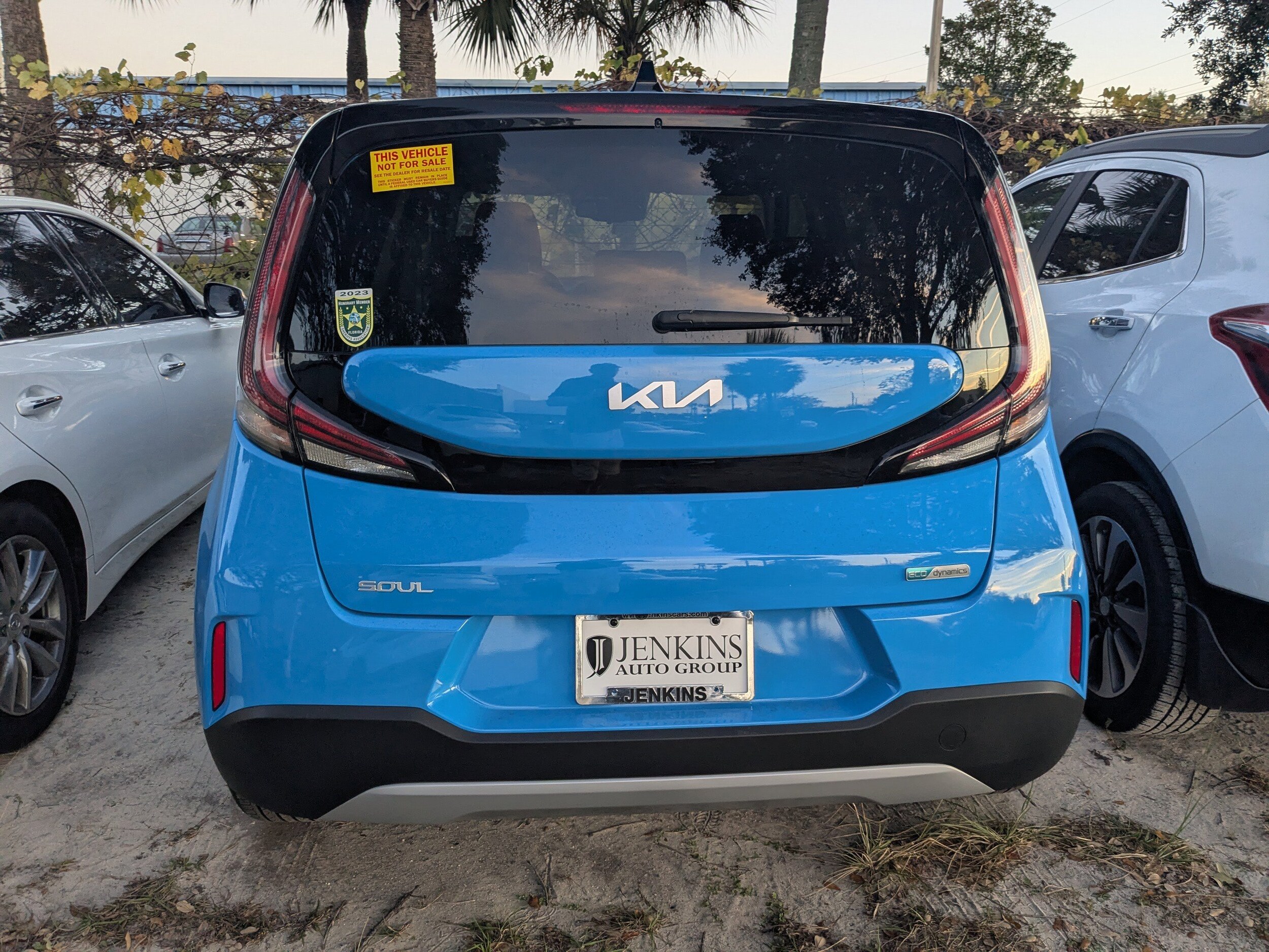 2023 Kia Soul EX photo 2