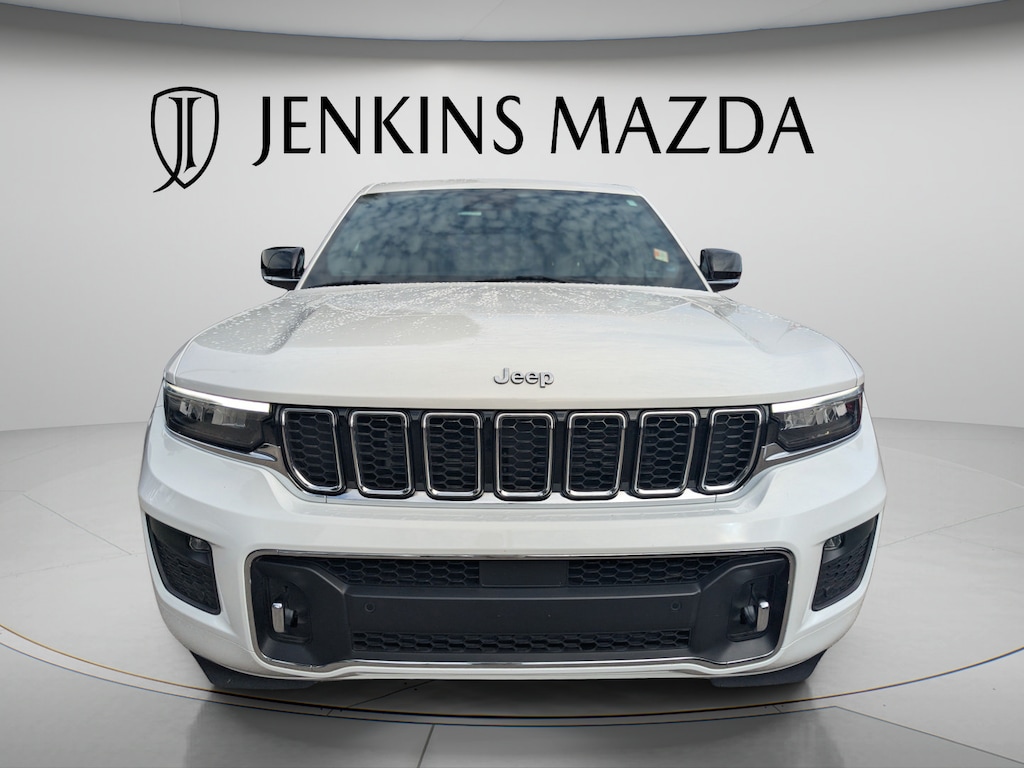 Used 2023 Jeep Grand Cherokee Overland SUV