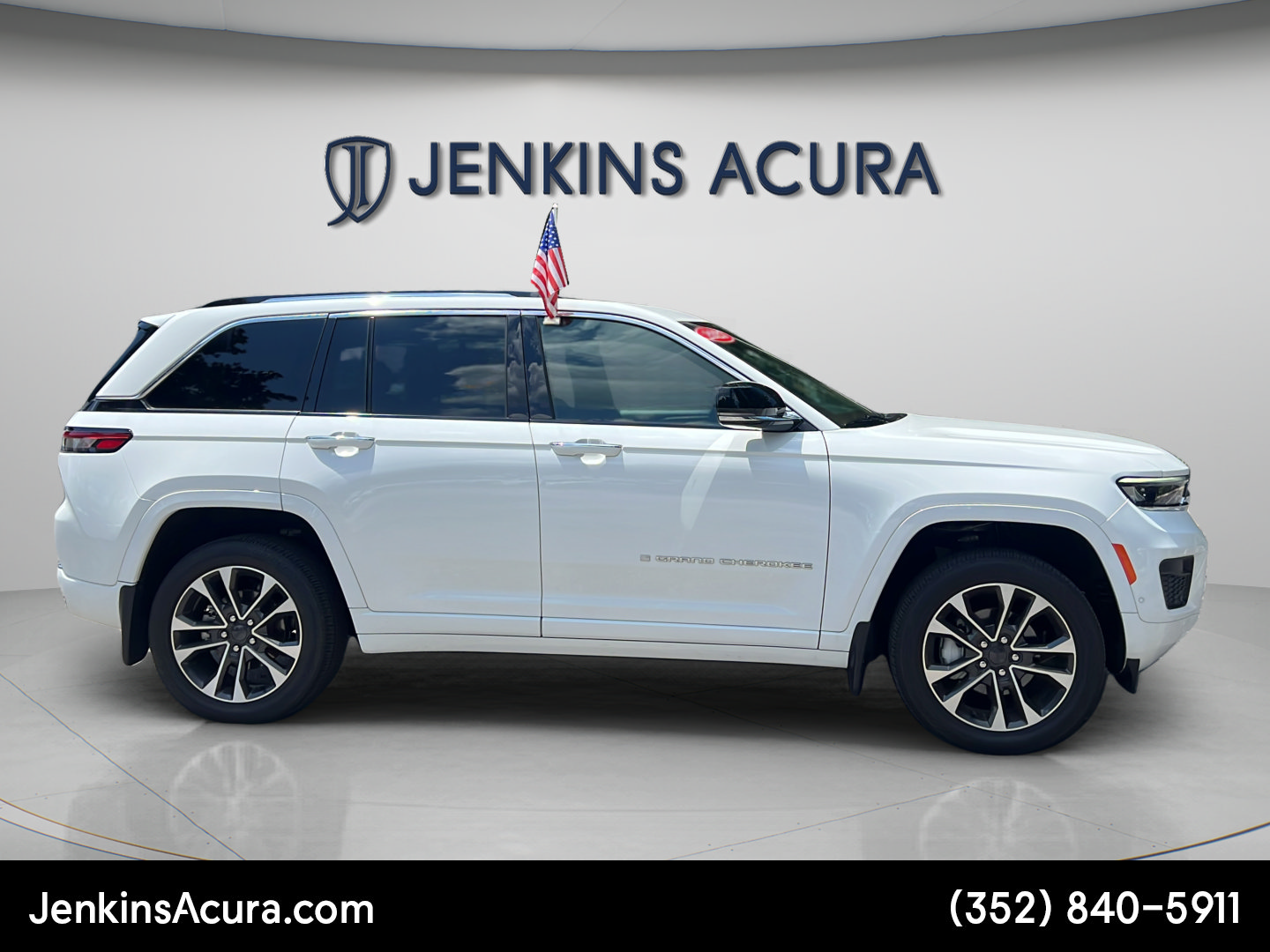 Used 2023 Jeep Grand Cherokee Overland SUV