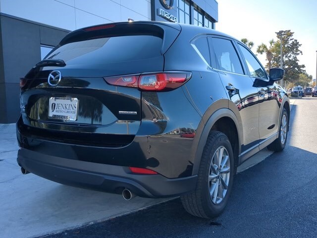 2023 Mazda CX-5 2.5 S Preferred photo 3