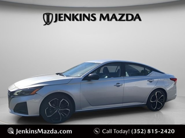 2024 Nissan Altima SR