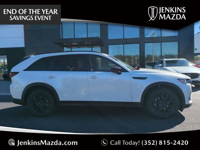 2026 Mazda CX-70 Preferred Package's photo