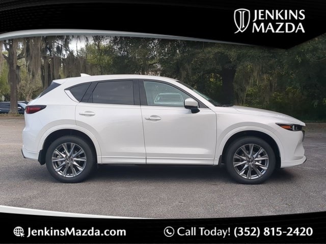 2025 Mazda CX-5 Base's photo
