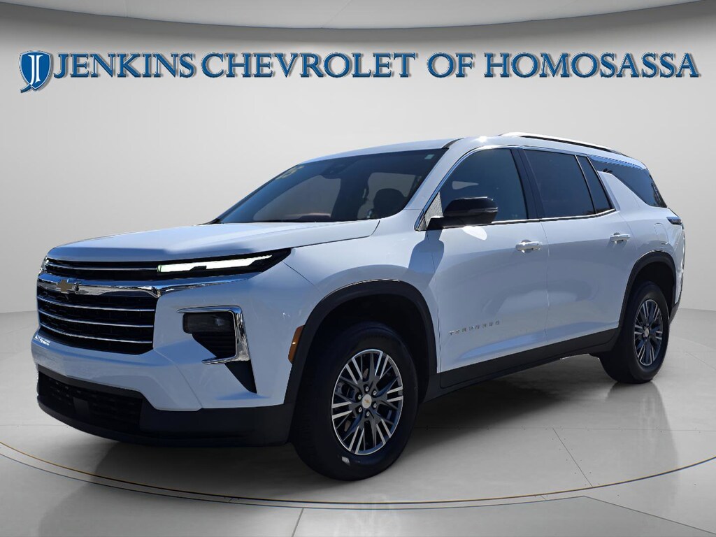 Used 2025 Chevrolet Traverse LT SUV