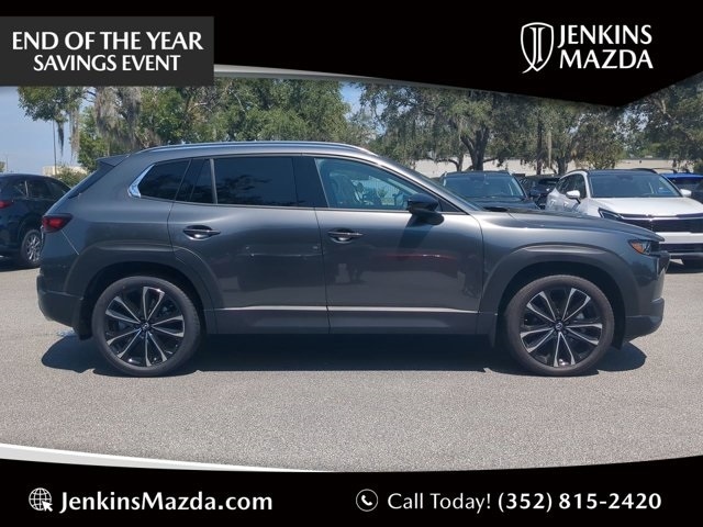 2025 Mazda CX-50 Premium's photo