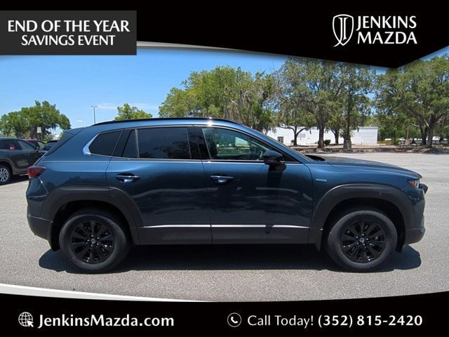 2025 Mazda CX-50 Premium's photo