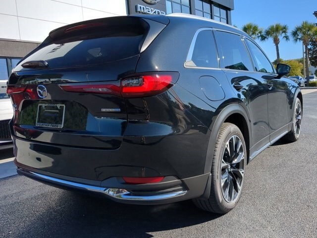 2024 Mazda CX-90 Plug-in Hybrid Premium Plus photo 3