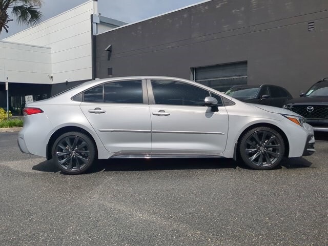 2024 Toyota Corolla SE photo 2