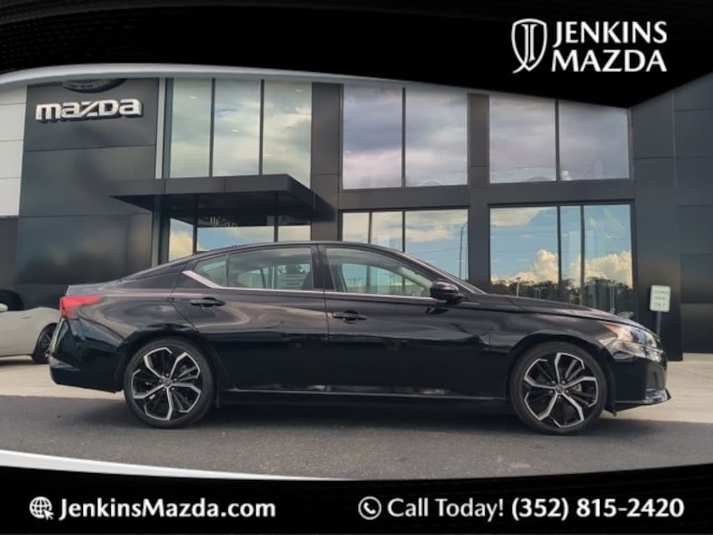 Used 2024 Nissan Altima 2.5 SR Sedan