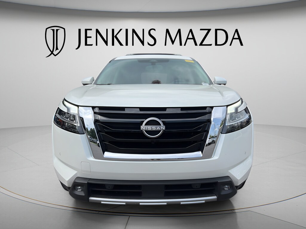 Used 2022 Nissan Pathfinder Platinum SUV