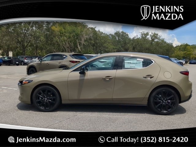 2025 Mazda CX-3 Base's photo