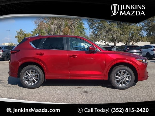 2025 Mazda CX-5 Preferred's photo