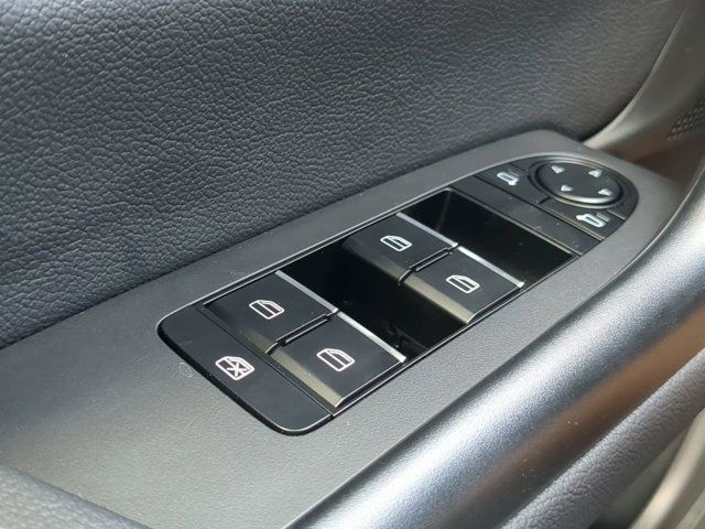 2025 Mazda CX-50 Premium - Photo 25