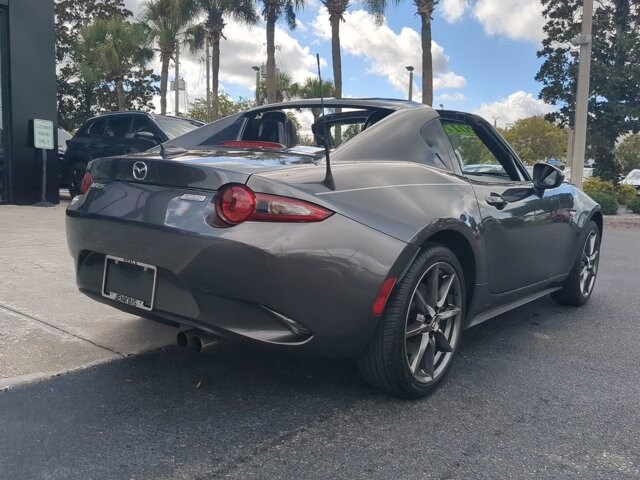 2017 Mazda MX-5 Miata RF Miata Grand Touring photo 3