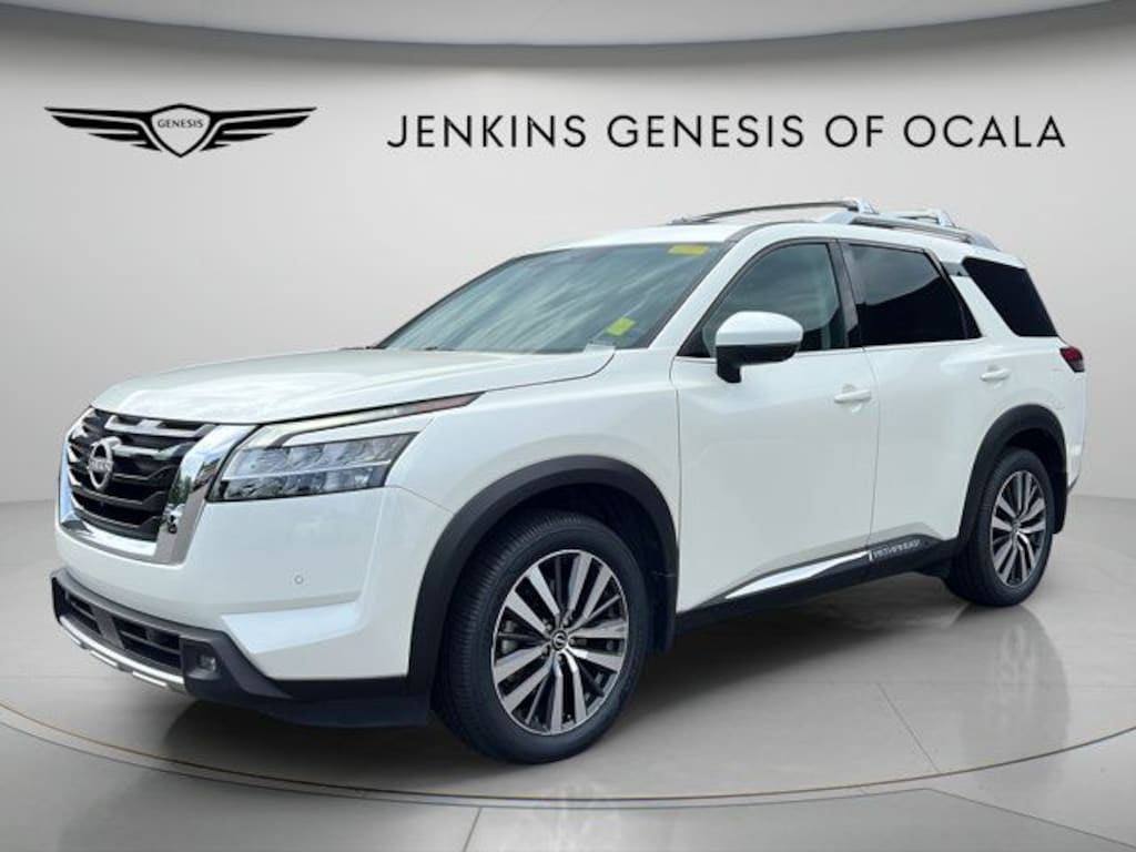 Used 2022 Nissan Pathfinder Platinum SUV