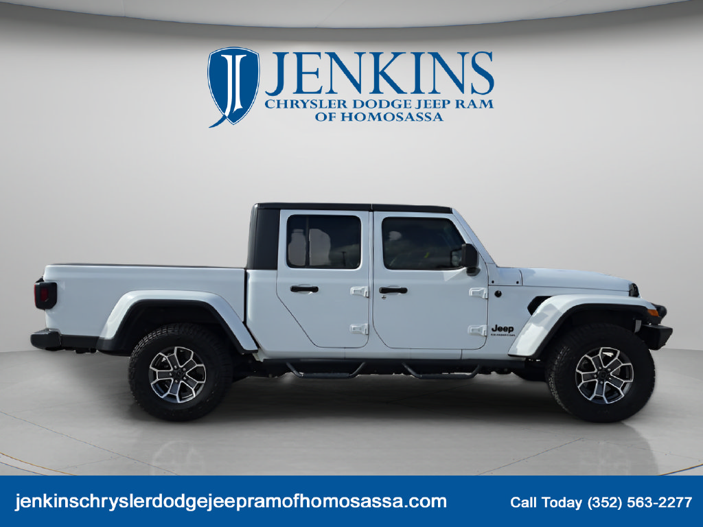 Used 2020 Jeep Gladiator Altitude Truck