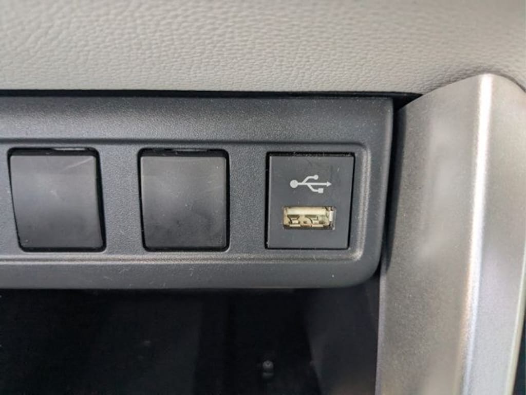 Used 2022 Toyota Corolla Cross LE SUV