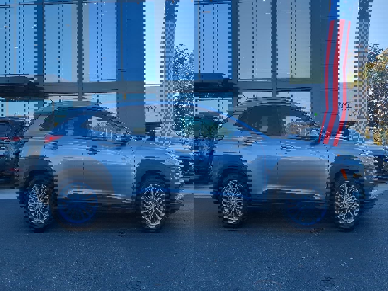 2021 Hyundai Kona SEL photo 2