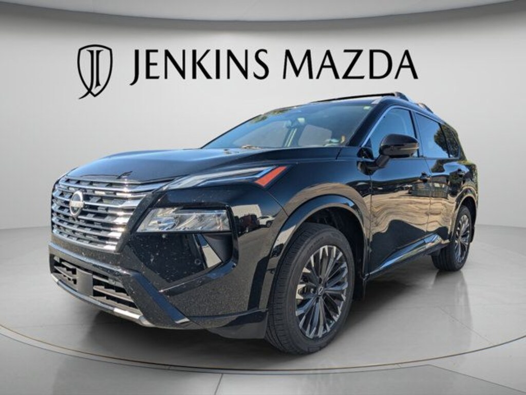 Used 2025 Nissan Rogue Platinum SUV