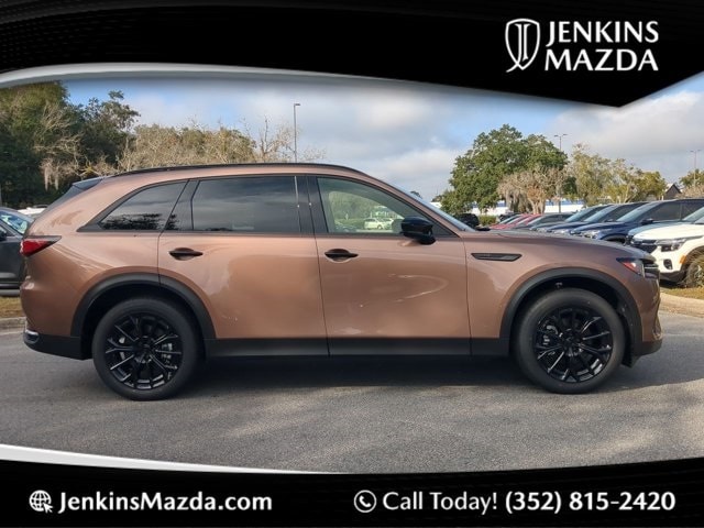 2026 Mazda CX-70 Premium's photo