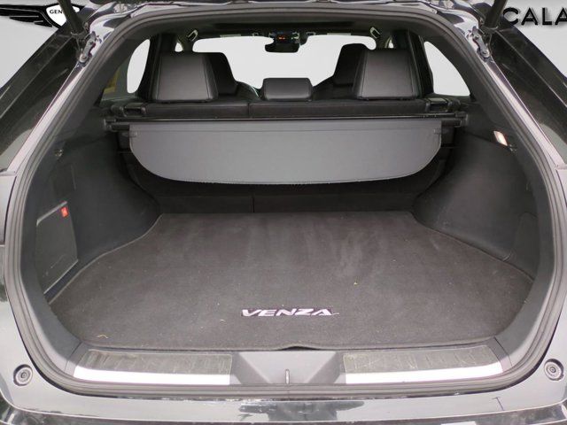 2022 Toyota Venza Limited - Photo 9
