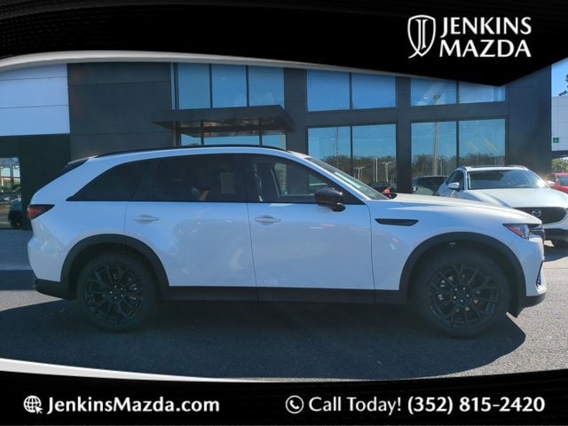 2026 Mazda CX-70 Preferred Package's photo