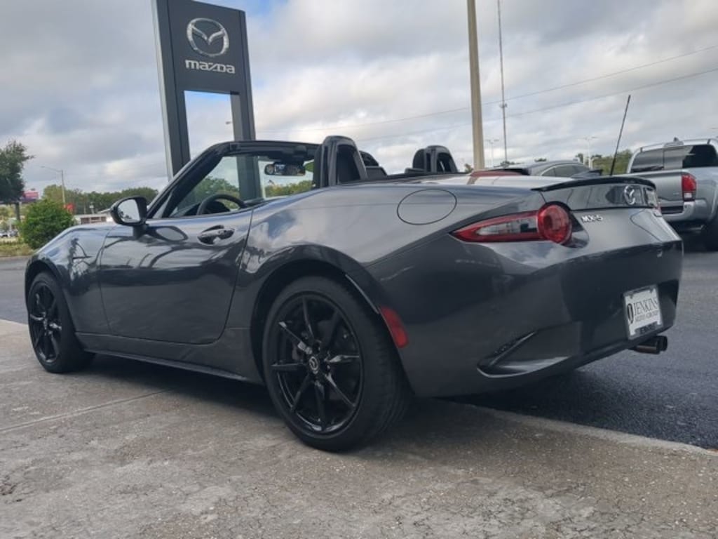 Used 2021 Mazda MX-5 Miata Club Convertible