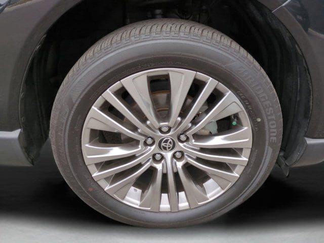 2022 Toyota Venza Limited - Photo 27