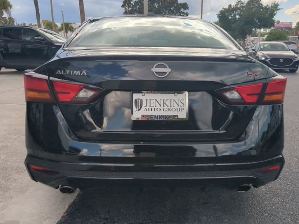 Used 2024 Nissan Altima 2.5 SR Sedan