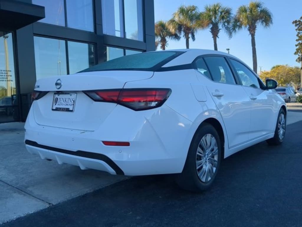 Used 2022 Nissan Sentra S Sedan