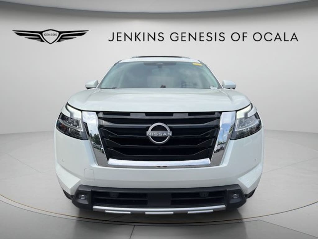 Used 2022 Nissan Pathfinder Platinum SUV