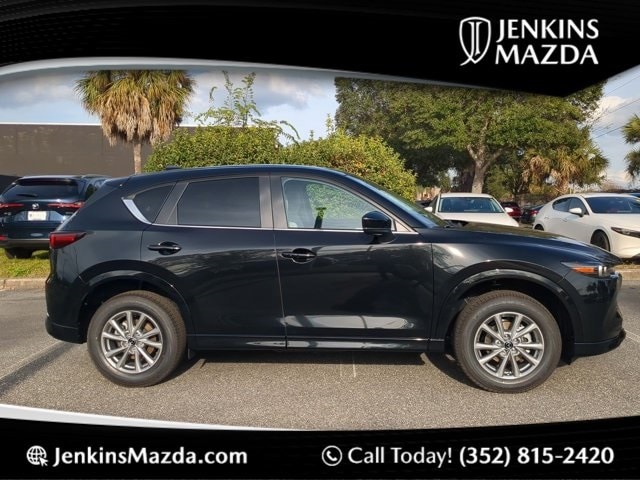 2025 Mazda CX-5 Preferred's photo
