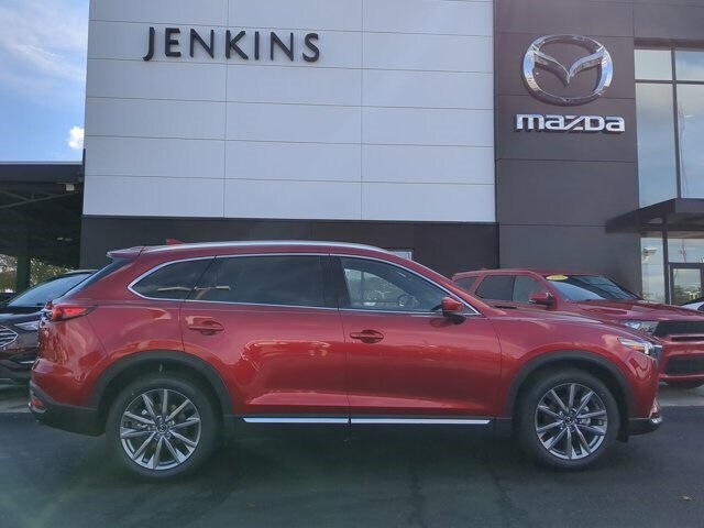 2023 Mazda CX-9 Grand Touring photo 2