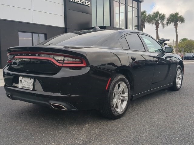2023 Dodge Charger SXT photo 2