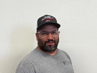 Staff member Jorge Hiraldo from ID_dd700ef45006