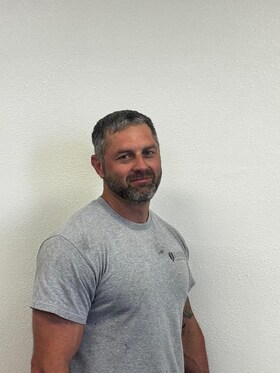 Staff member Chris Morris from ID_dd700ef45006