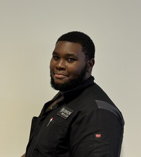 Staff member Curtis Hester from ID_5dbdd73efc1f