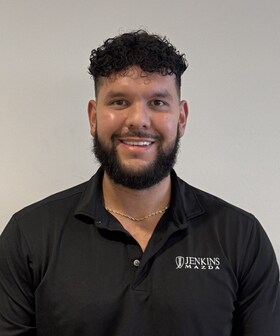 Staff member Kyle Gomez from ID_03826617a550