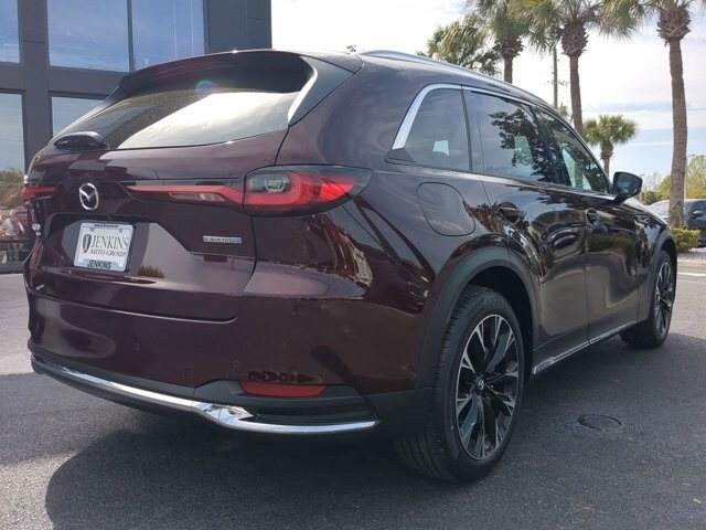 2024 Mazda CX-90 Plug-in Hybrid Premium photo 3
