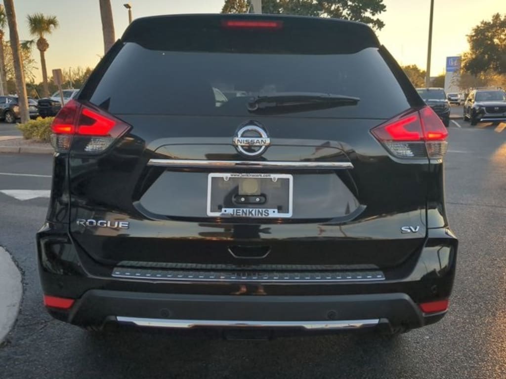 Used 2020 Nissan Rogue SV SUV