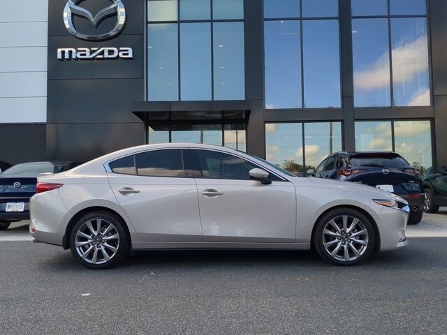 2023 Mazda Mazda3 Sedan 2.5 s Premium photo 2